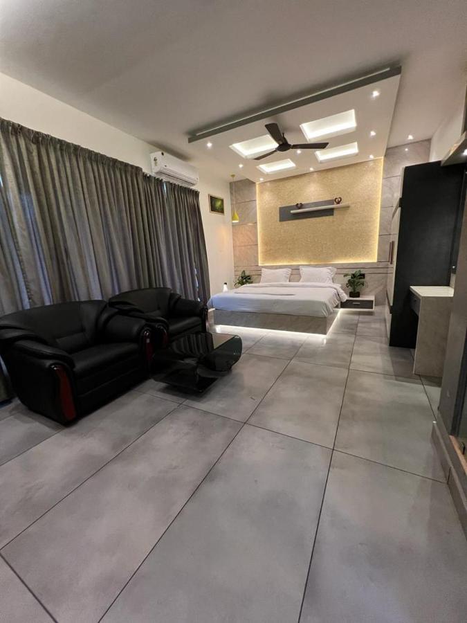 Bbc Luxury Apartments Perintalmanna Extérieur photo