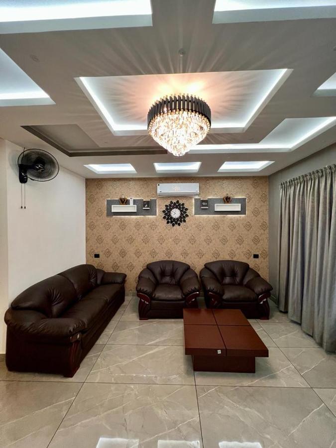 Bbc Luxury Apartments Perintalmanna Extérieur photo