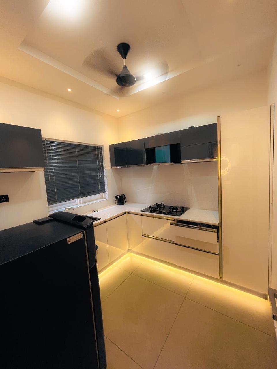 Bbc Luxury Apartments Perintalmanna Extérieur photo